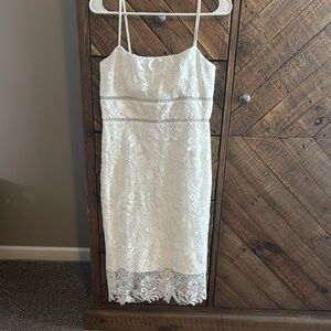 White Lace Dress, Monique Lhuillier Dress NWT